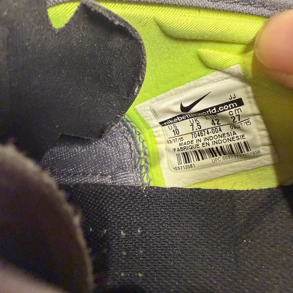 Nike Men’s Black Athletic Shoes with‎ White Swoosh and Lime Lining